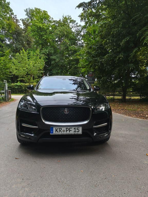 Gebraucht Jaguar F-Pace 250 PS (183 kW) 2019 Schwarz SUV