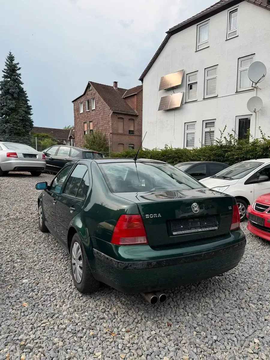 Gebraucht VW Bora 105 PS (77 kW) 1999 Grün Limousine
