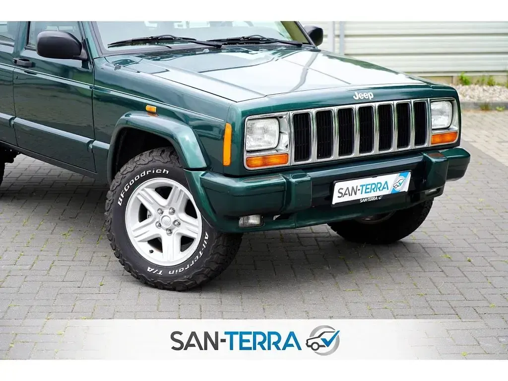 Gebraucht Jeep Cherokee Limited 184 PS (135 kW) 2000 Grün SUV