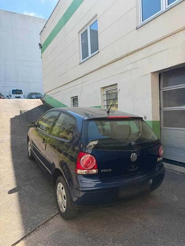 Gebraucht VW Polo 60 PS (44 kW) 2009 Blau Kleinwagen