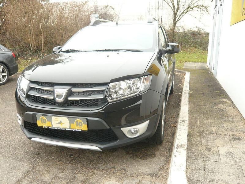 Gebraucht Dacia Sandero Prestige 90 PS (66 kW) 2014 Schwarz Limousine
