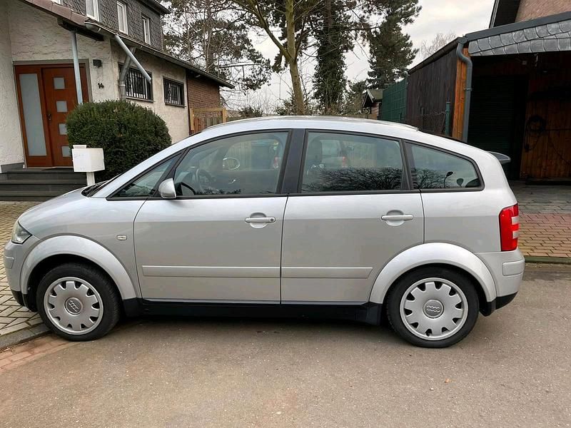 Gebraucht Audi A2 75 PS (55 kW) 2003 Silber Kleinwagen