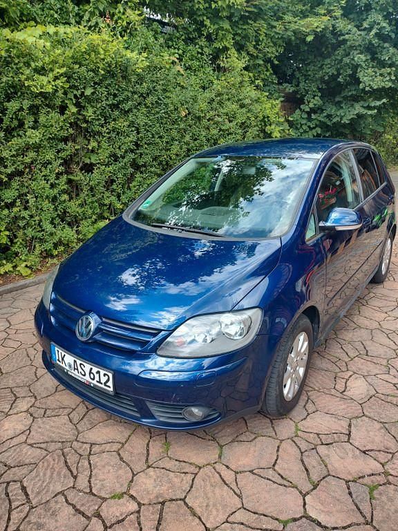Blau Gebraucht 2005 VW Golf Plus Comfortline Van / Kleinbus | 1.600 € (Guter Preis) - Bild 1/4