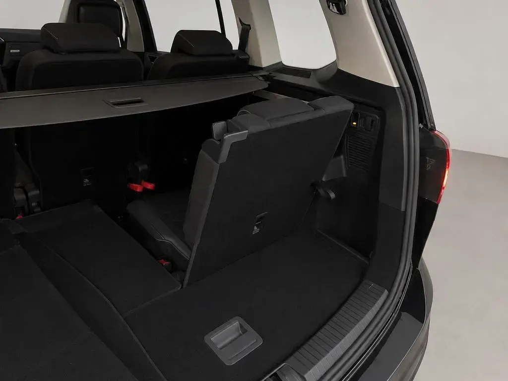 Gebraucht VW Touran Join 116 PS (85 kW) 2019 Schwarz Van / Kleinbus