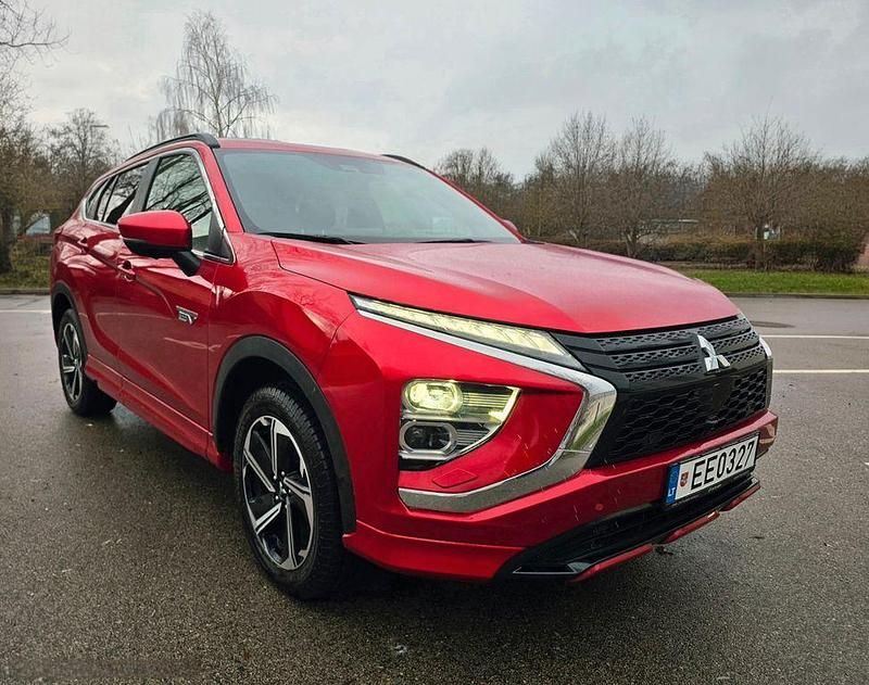 Gebraucht Mitsubishi Eclipse Cross Top 188 PS (138 kW) 2022 Rot SUV