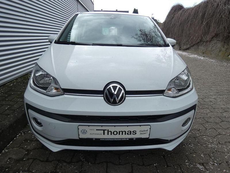 Second-hand VW up! 65 CP (47 kW) 2022 Alb Hatchback
