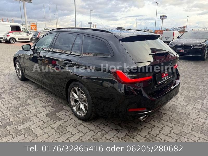 Gebraucht BMW 320e Sport Line 163 PS (119 kW) 2022 Schwarz Kombi