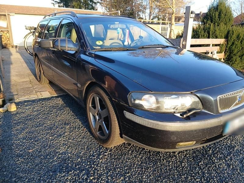 Gebraucht Volvo V70 2003 Blau Kombi