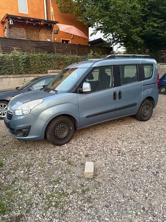 Gebraucht 2012 Opel Combo Van / Kleinbus | 3.650 € (Superpreis) - Bild 1/4