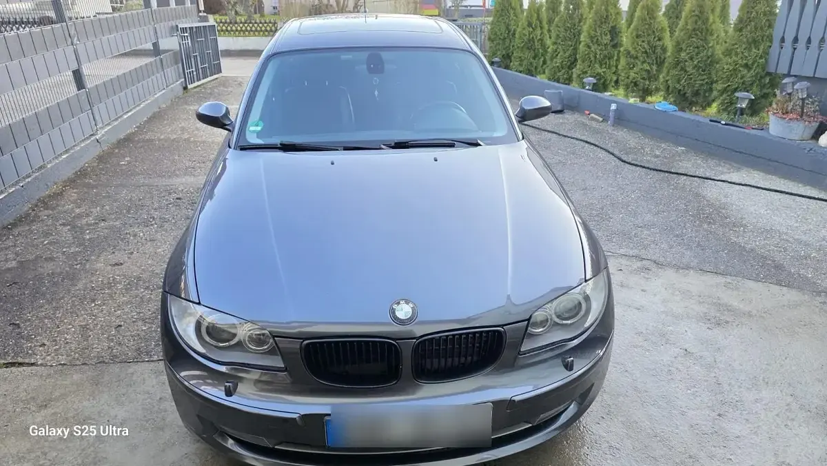 Gebraucht BMW 120 177 PS (130 kW) 2008 Grau Kleinwagen