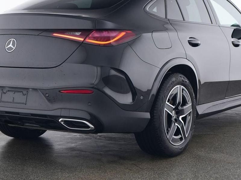 Gebraucht Mercedes GLC300 AMG 258 PS (189 kW) 2025 Schwarz Coupé