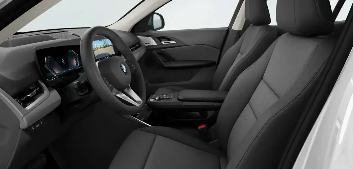 Gebraucht BMW X2 163 PS (119 kW) 2025 Weiß SUV