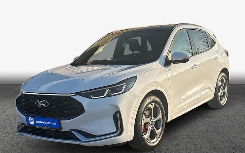 Gebraucht Ford Kuga ST-Line X 186 PS (136 kW) 2024 Frozen white SUV