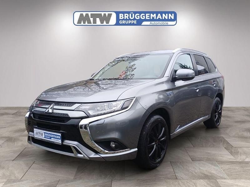 M) (grau Gebraucht 2019 Mitsubishi Outlander P-HEV Basis SUV | 19.480 € (Fairer Preis) - Bild 1/4