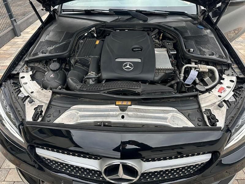 Gebraucht Mercedes C250 AMG 211 PS (155 kW) 2018 Schwarz Cabrio