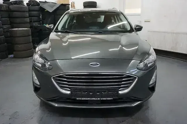 Gebraucht Ford Focus Titanium 125 PS (91 kW) 2011 Andere Limousine