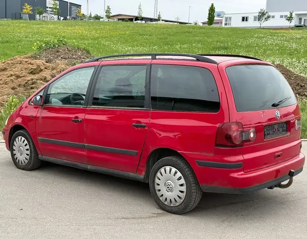Gebraucht VW Sharan 140 PS (102 kW) 2008 Rot Van / Kleinbus
