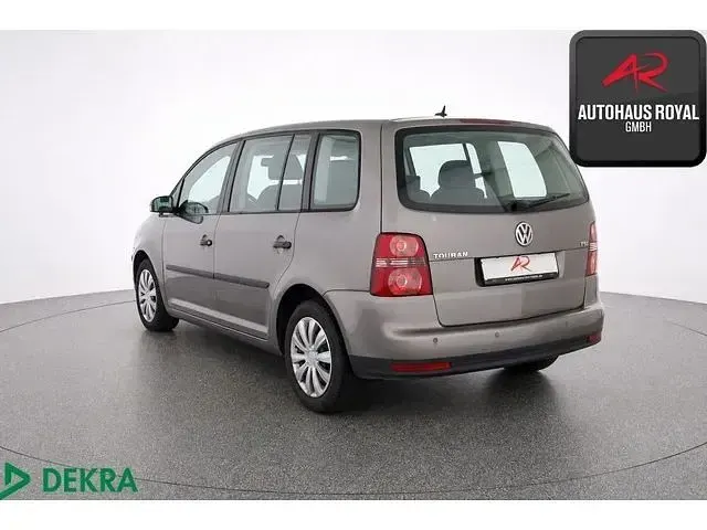 Gebraucht VW Touran 140 PS (102 kW) 2009 Slate grey Van / Kleinbus