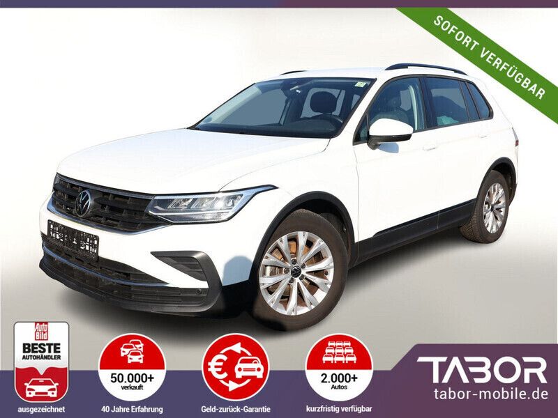 Weiss Gebraucht 2023 VW Tiguan Life SUV | 28.788 € (Fairer Preis) - Bild 1/4