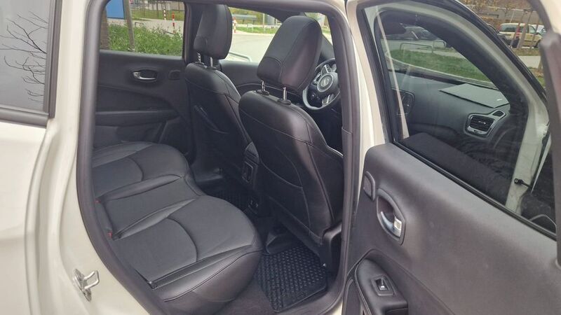 Weiß Gebraucht 2021 Jeep Compass SUV | 23.500 € (Fairer Preis) - Bild 1/4
