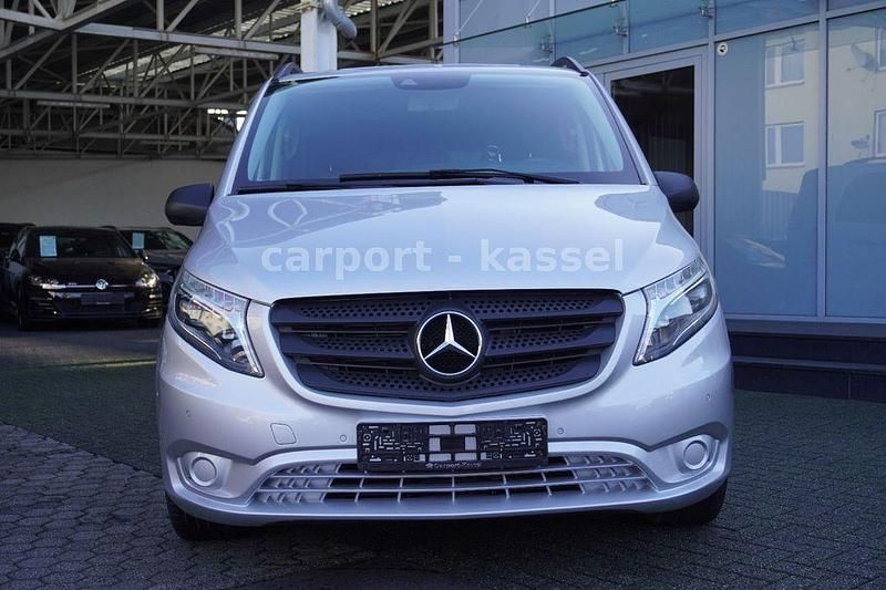 Gebraucht Mercedes Vito 190 PS (139 kW) 2015 Silber Van