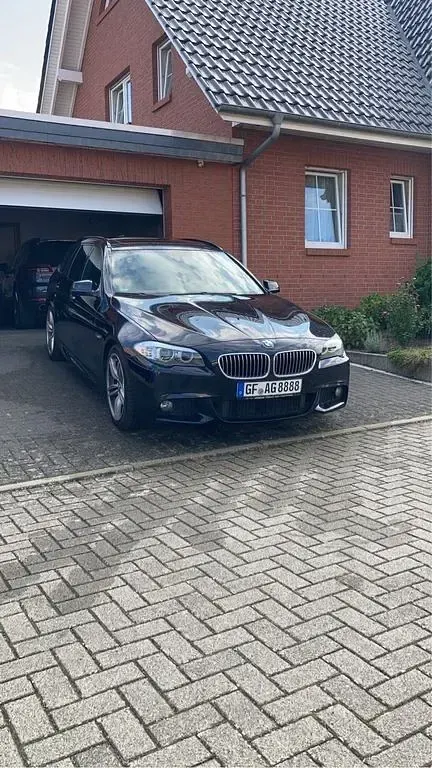 Gebraucht BMW 520 M Sport 184 PS (135 kW) 2011 Schwarz Limousine