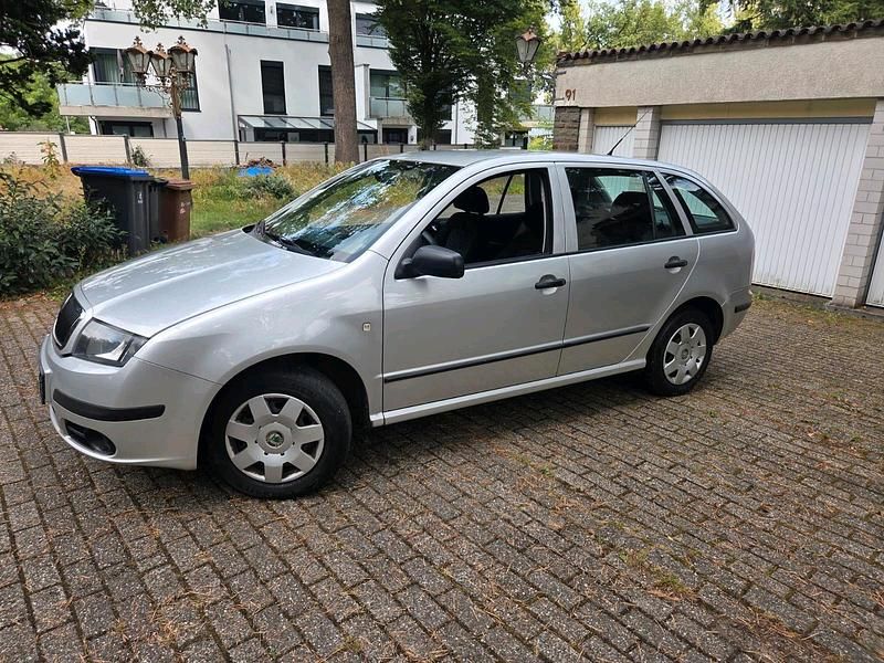 Gebraucht Skoda Fabia 69 PS (50 kW) 2006 Grau Kleinwagen