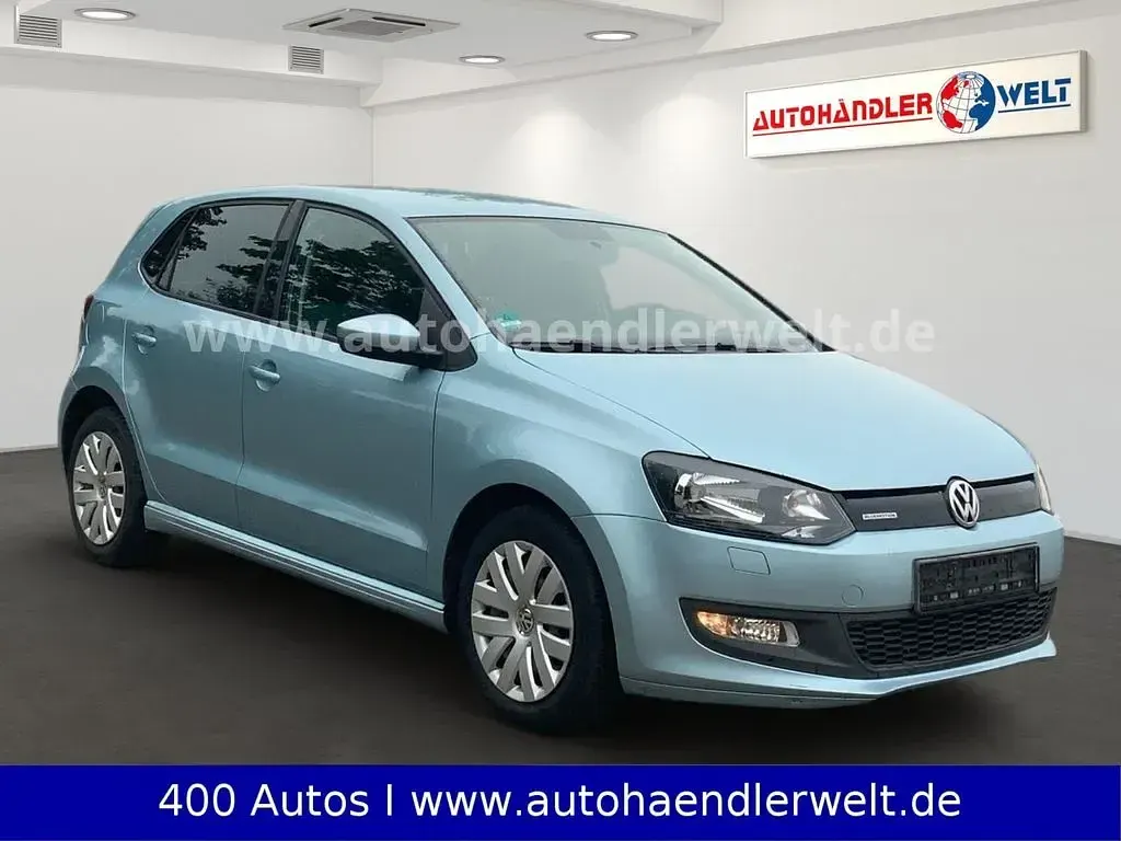 Gebraucht VW Polo 75 PS (55 kW) 2011 Blau Kleinwagen