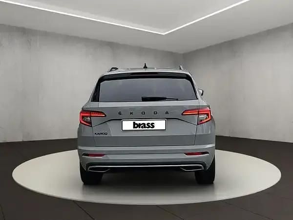 Gebraucht Skoda Karoq SportLine 150 PS (110 kW) 2021 Stahlgrau SUV