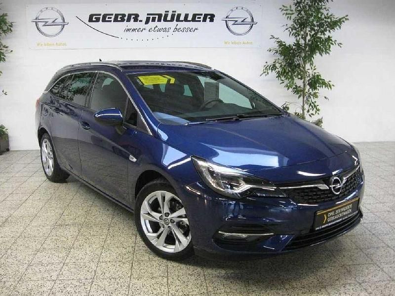 Nautic blau Gebraucht 2020 Opel Astra Business Elegance Kombi | 17.900 € - Bild 1/4