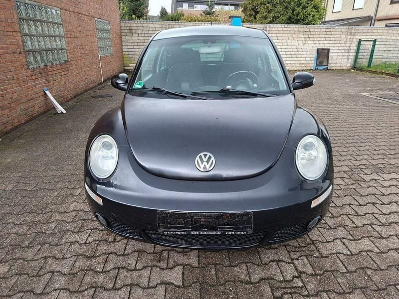Gebraucht VW New Beetle United 105 PS (77 kW) 2008 Schwarz Kleinwagen