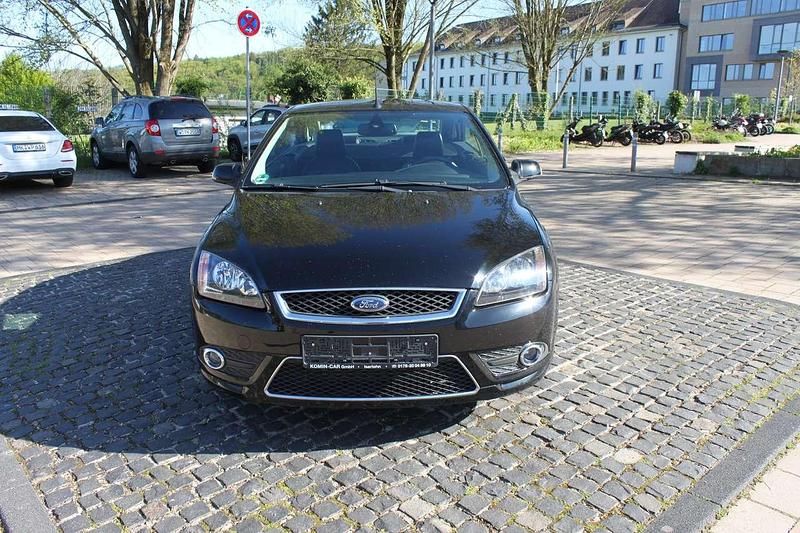 Gebraucht Ford Focus Cabriolet Titanium 136 PS (100 kW) 2008 Schwarz Cabrio