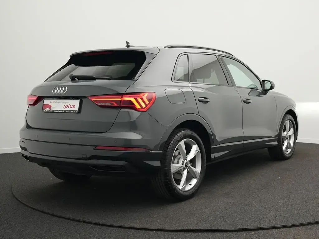 Gebraucht Audi Q3 Advanced Plus 150 PS (110 kW) 2025 Grau SUV