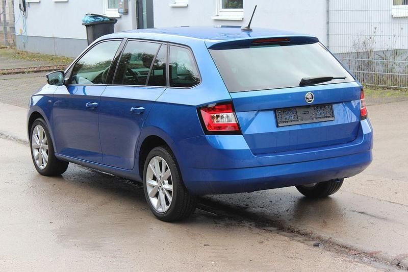 Gebraucht Skoda Fabia Clever 110 PS (80 kW) 2018 Blau Kombi