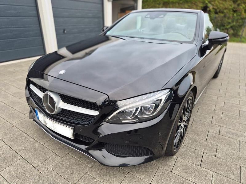 Schwarz Gebraucht 2016 Mercedes C250 Cabrio | 19.990 € (Guter Preis) - Bild 1/4