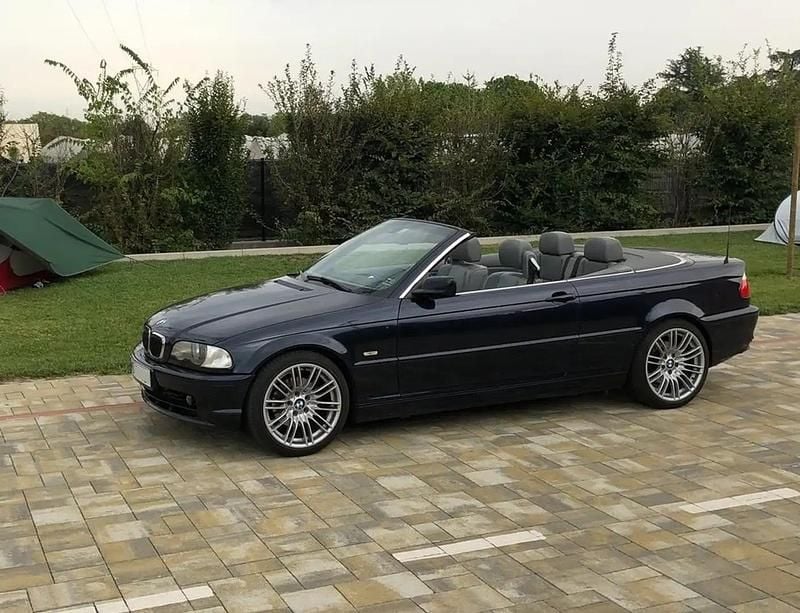 Gebraucht BMW 320 Cabriolet 170 PS (125 kW) 2001 Blau Cabrio