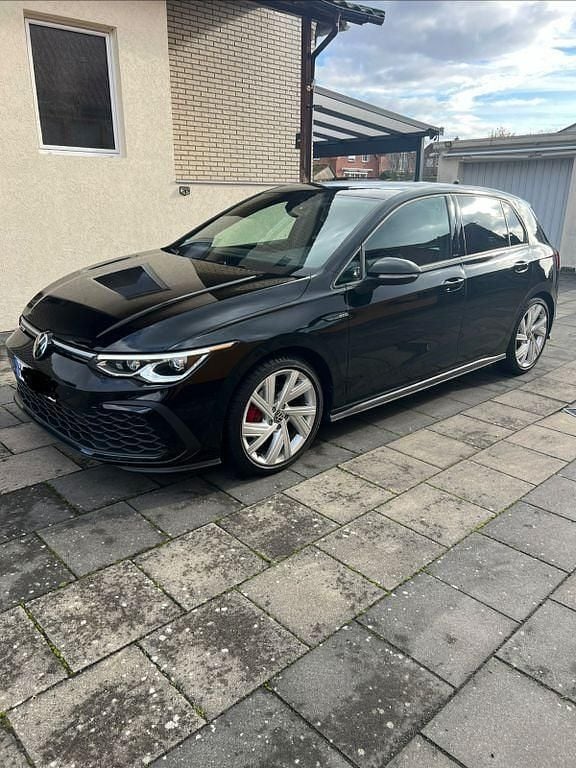 Gebraucht VW Golf VIII GTD 200 PS (147 kW) 2024 Schwarz Limousine