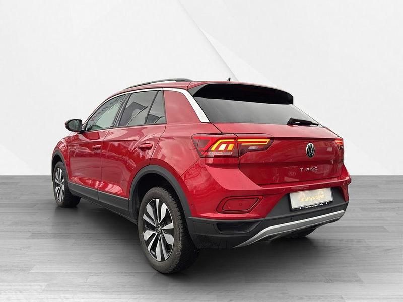 Gebraucht VW T-Roc Move 150 PS (110 kW) 2024 Andere farbe SUV