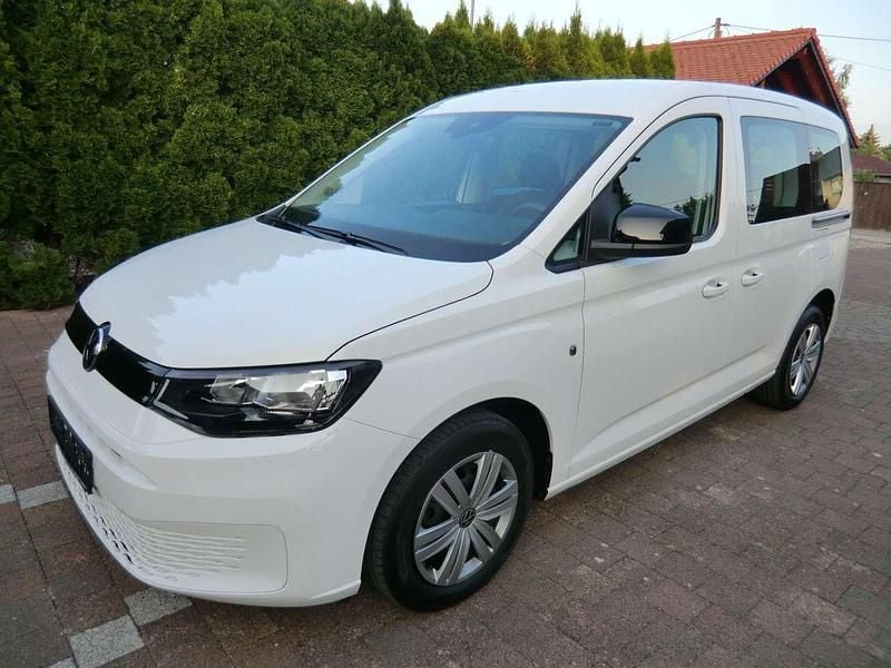 Weiß Gebraucht 2021 VW Caddy Move Van / Kleinbus | 21.990 € (Guter Preis) - Bild 1/4