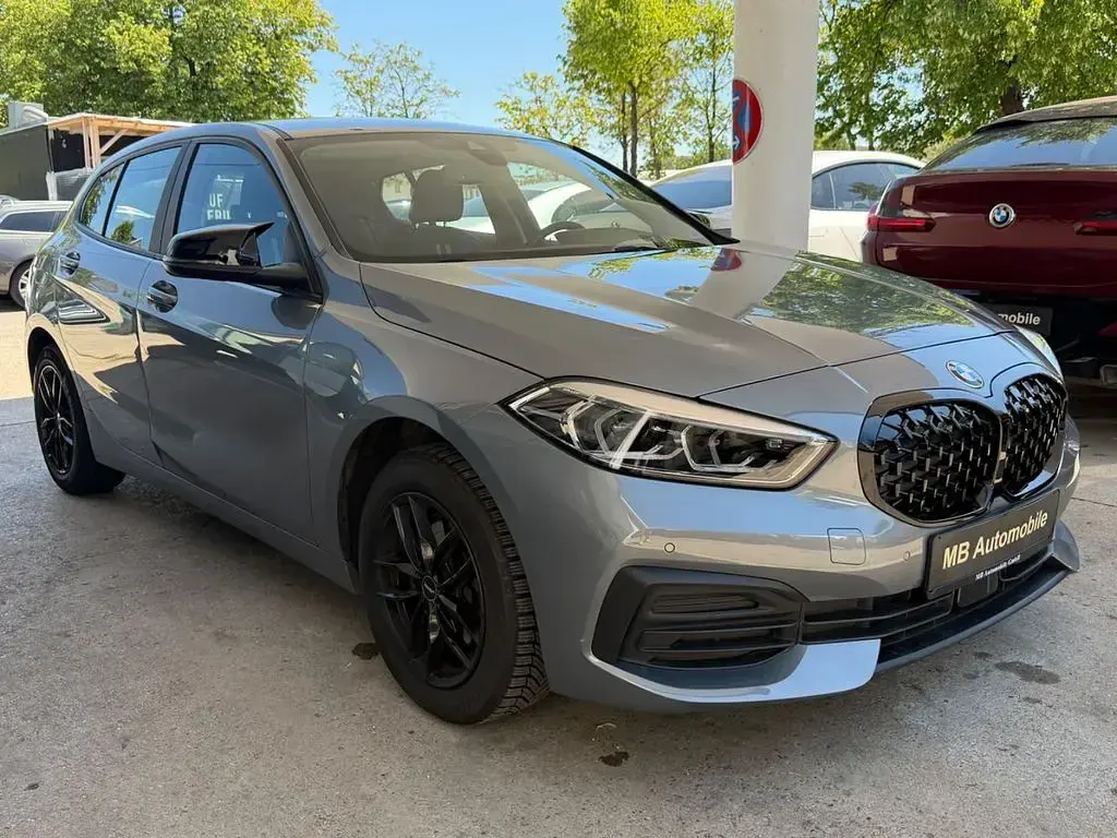 Gebraucht BMW 118 Advantage 136 PS (100 kW) 2023 Grau Limousine