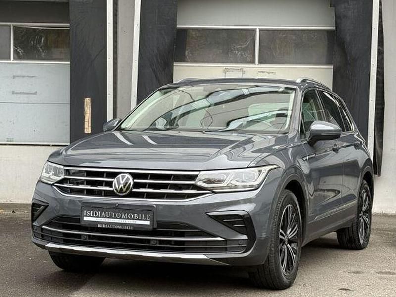 Grau Gebraucht 2022 VW Tiguan Elegance SUV | 23.970 € (Fairer Preis) - Bild 1/4