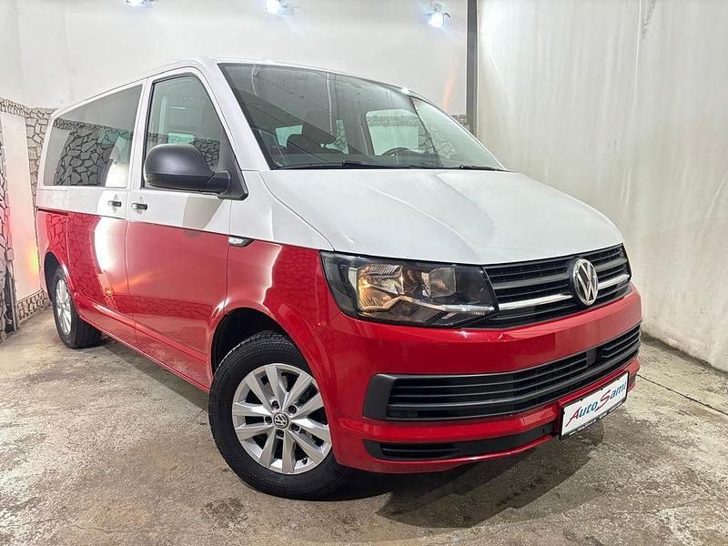 Generation six rot/weiss Gebraucht 2016 VW Multivan Van | 28.781 € (Guter Preis) - Bild 1/4