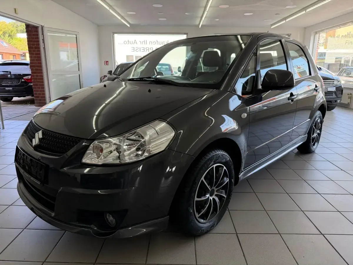 Gebraucht Suzuki SX4 Comfort 120 PS (88 kW) 2009 Grau Kleinwagen