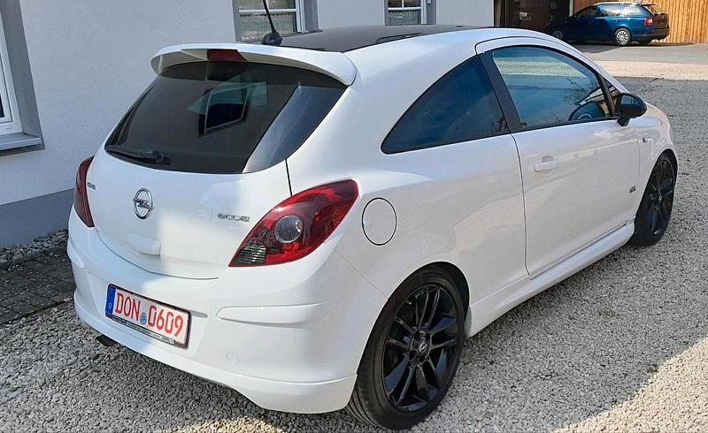 Gebraucht Opel Corsa OPC 105 PS (77 kW) 2013 Kleinwagen