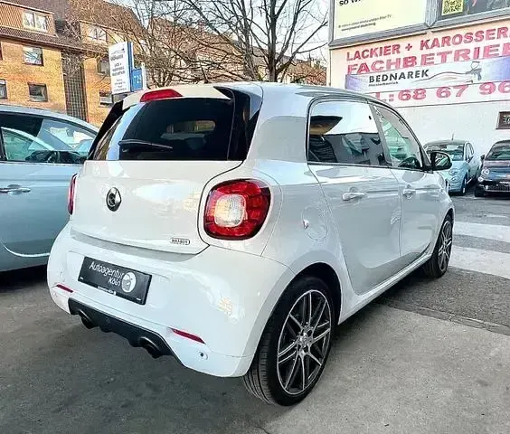 Occasion Smart ForFour Brabus 109 ch (80 kW) 2018 Blanc Citadine