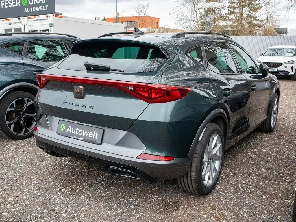 Gebraucht Cupra Formentor 204 PS (150 kW) 2022 Dark camouflage metallic SUV