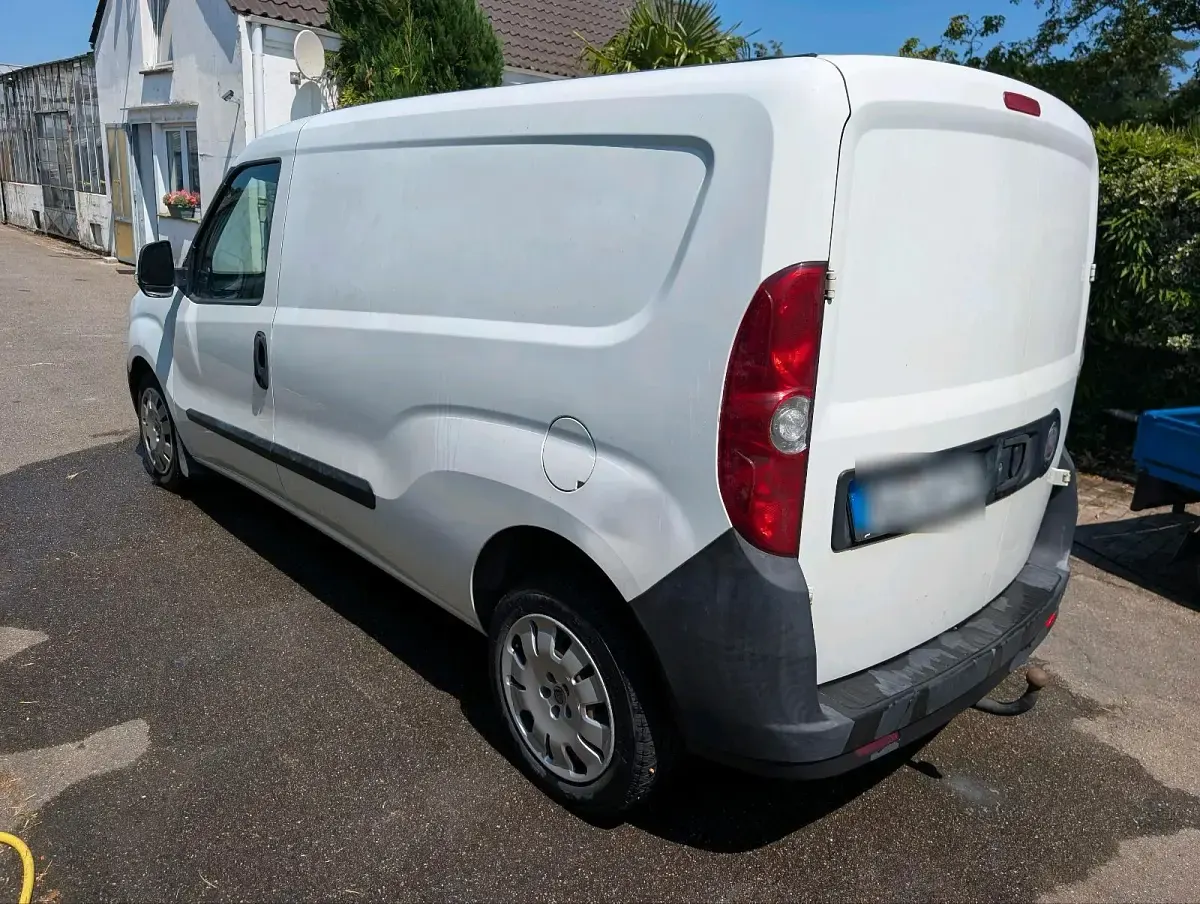 Gebraucht Fiat Doblò 105 PS (77 kW) 2010 Van / Kleinbus