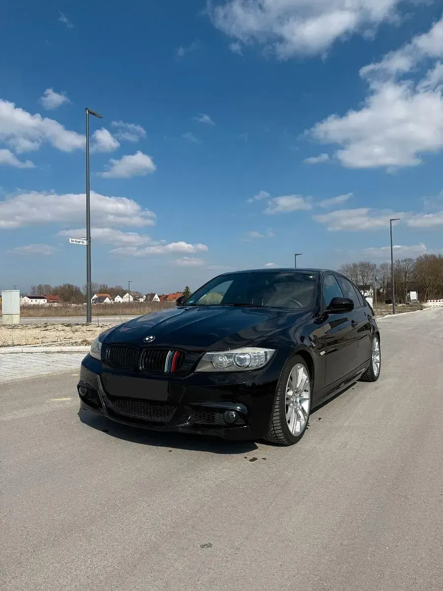 Second-hand BMW 335 Performance 326 CP (239 kW) 2011 Negru Berlinǎ