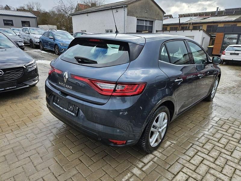 Gebraucht Renault Mégane IV Business 140 PS (102 kW) 2019 Other Limousine