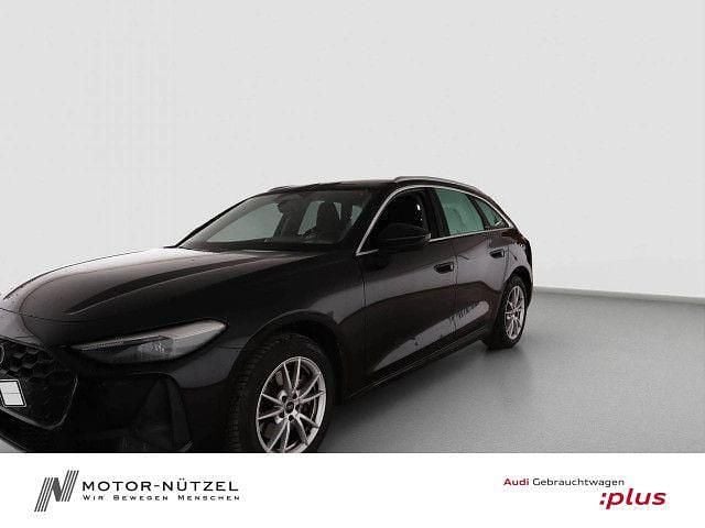 Mythosschwarz metallic Gebraucht 2025 Audi A5 Sport Coupé | 43.930 € (Superpreis) - Bild 1/4